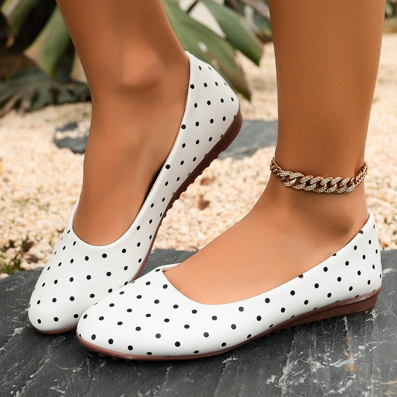 Shoes For Women Flats - Damskie białe baleriny w kropki z
