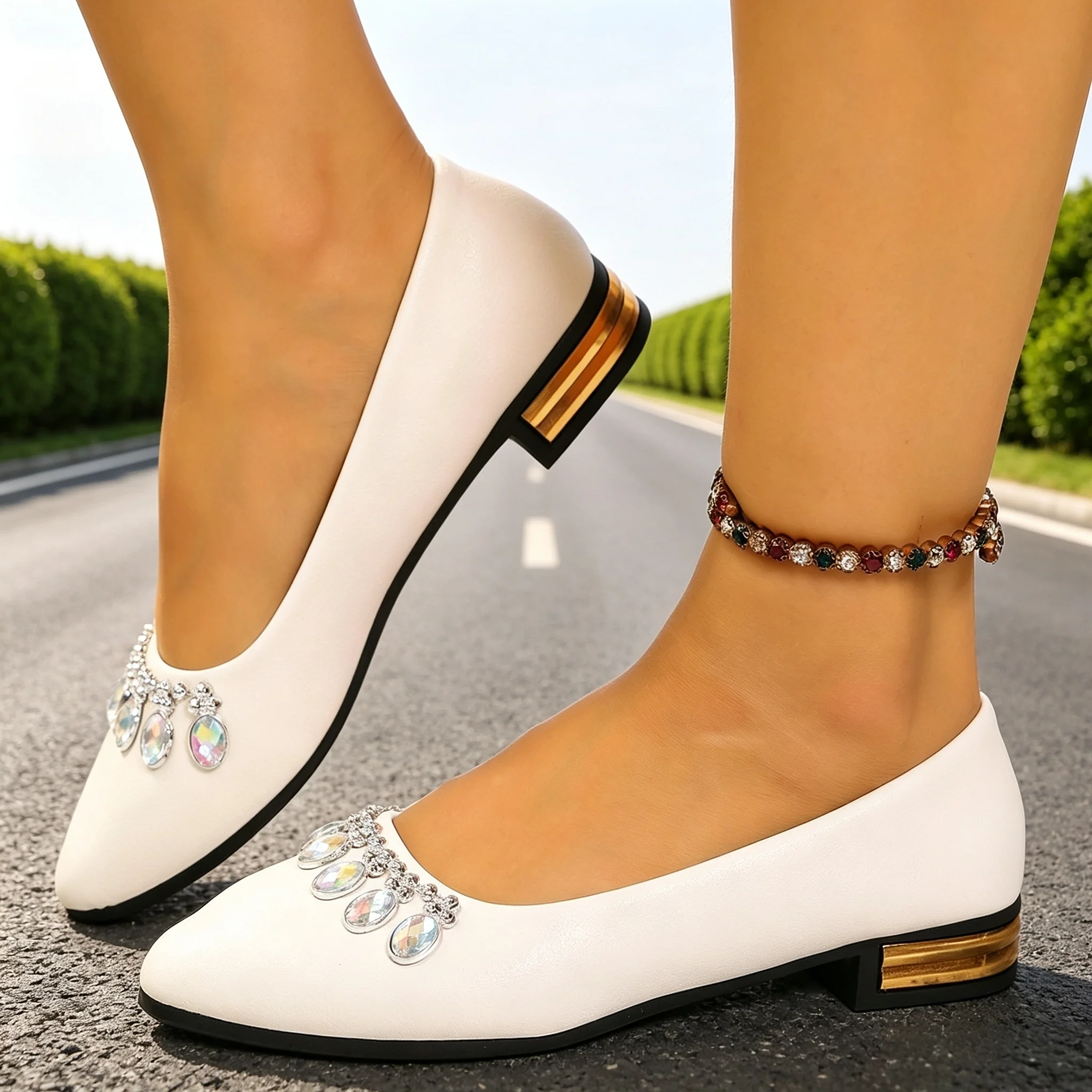 Shoes For Women Flats - Damskie baleriny z ostrym noskiem, duże