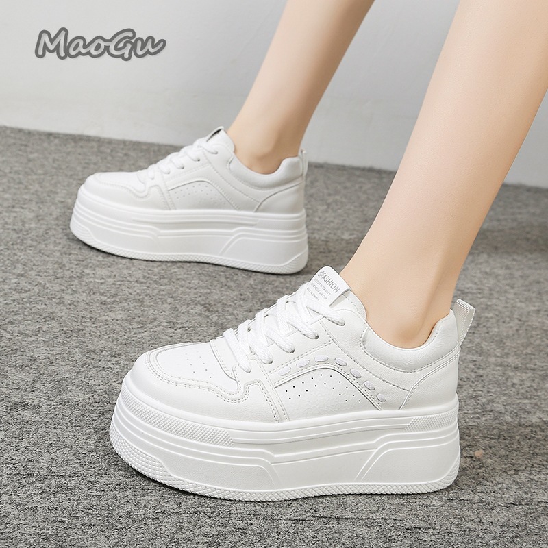Białe sneakersy na platformie  – Women Shoes Sale recenzja i cena