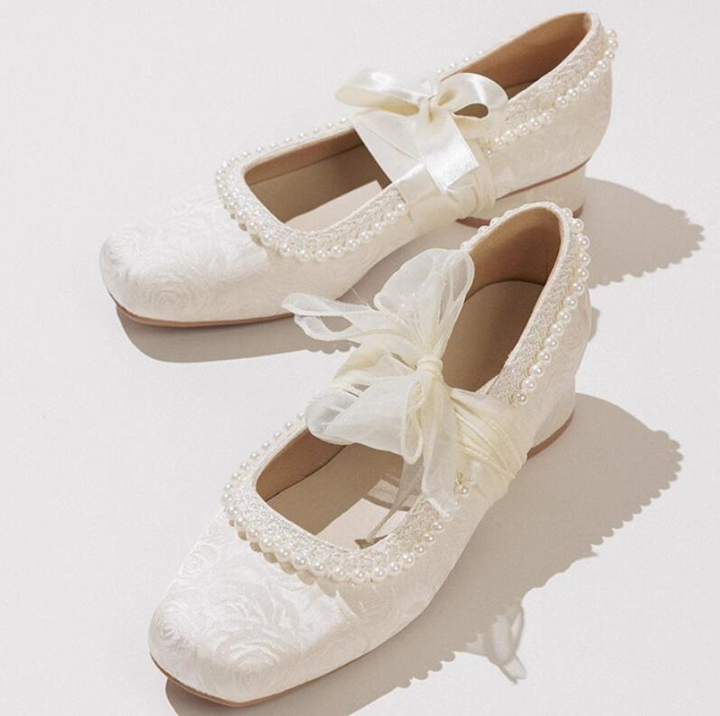 Beżowo-białe satynowe czółenka – Women Shoes Size 7 recenzja i cena