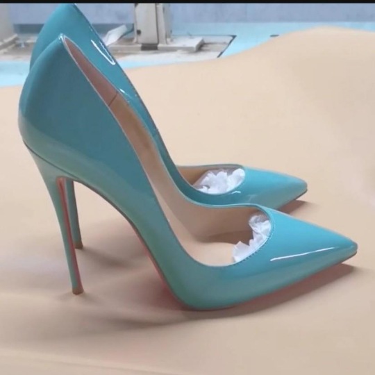 Nowe, seksowne szpilki z lakie – Patent Leather Pump recenzja i cena